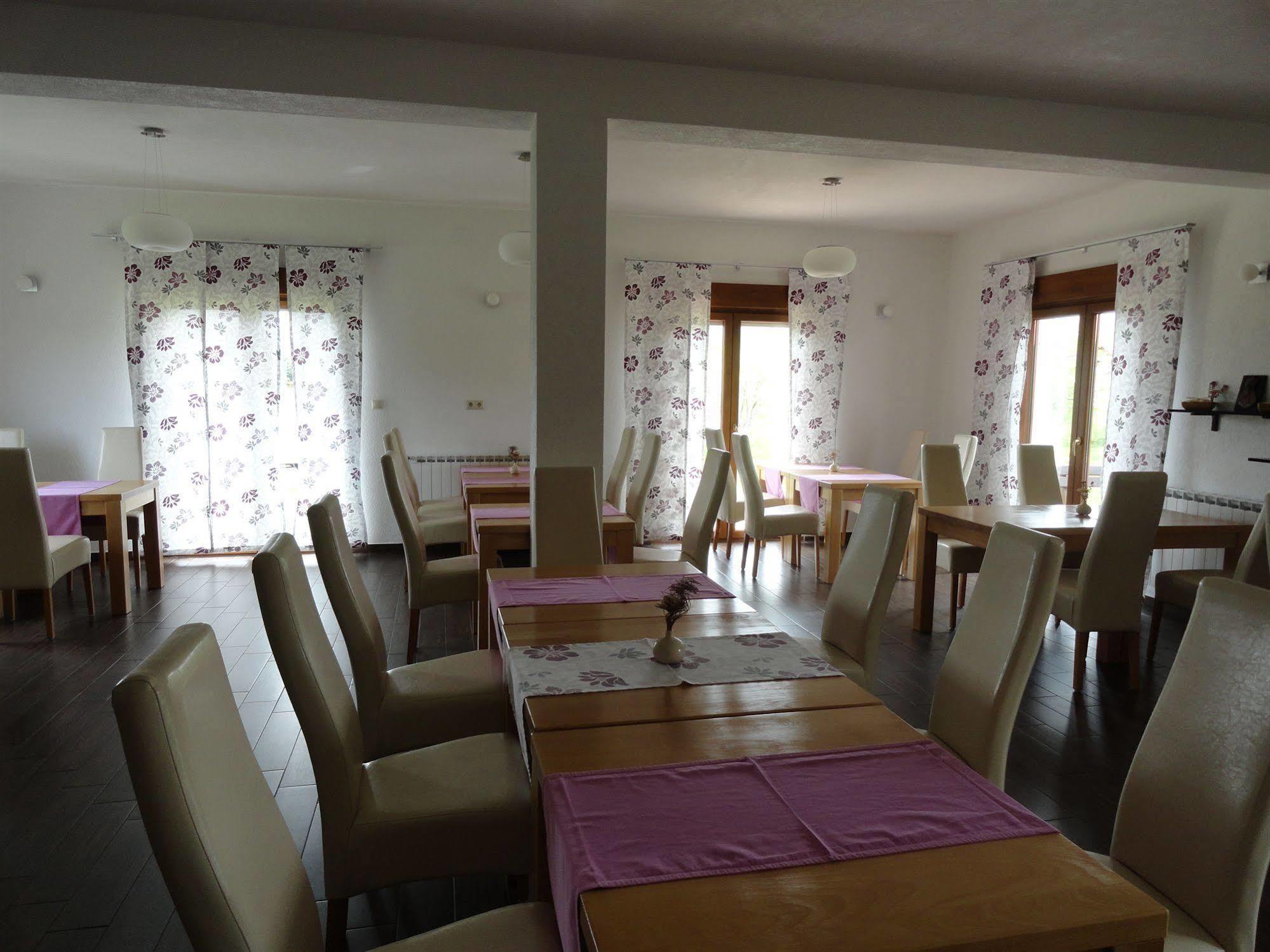 House Tina Hotel Grabovac  Luaran gambar