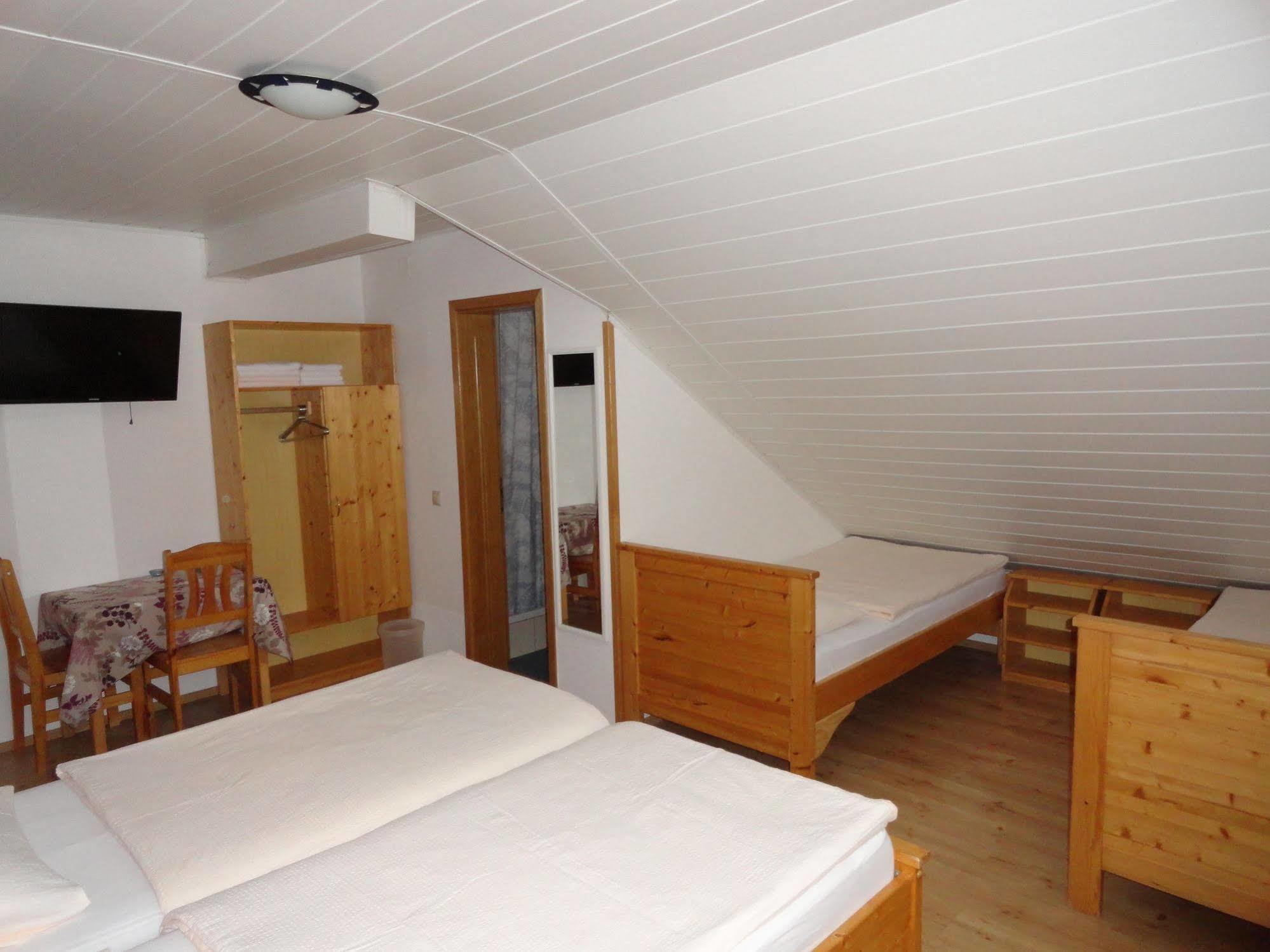 House Tina Hotel Grabovac  Luaran gambar